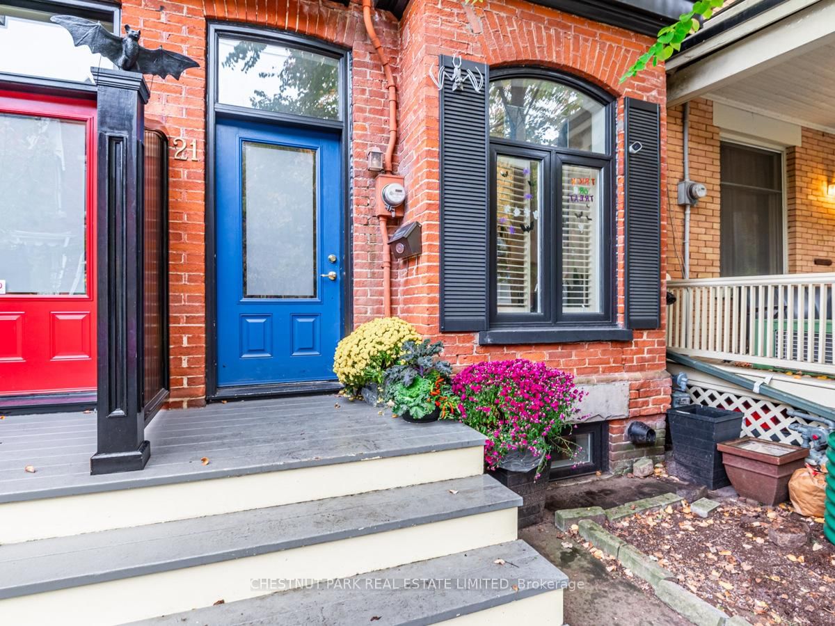 Townhouse for sale at 21 Salisbury Avenue, Toronto, Cabbagetown-South St. James Town, M4X 1C3 - MLS: C11984774