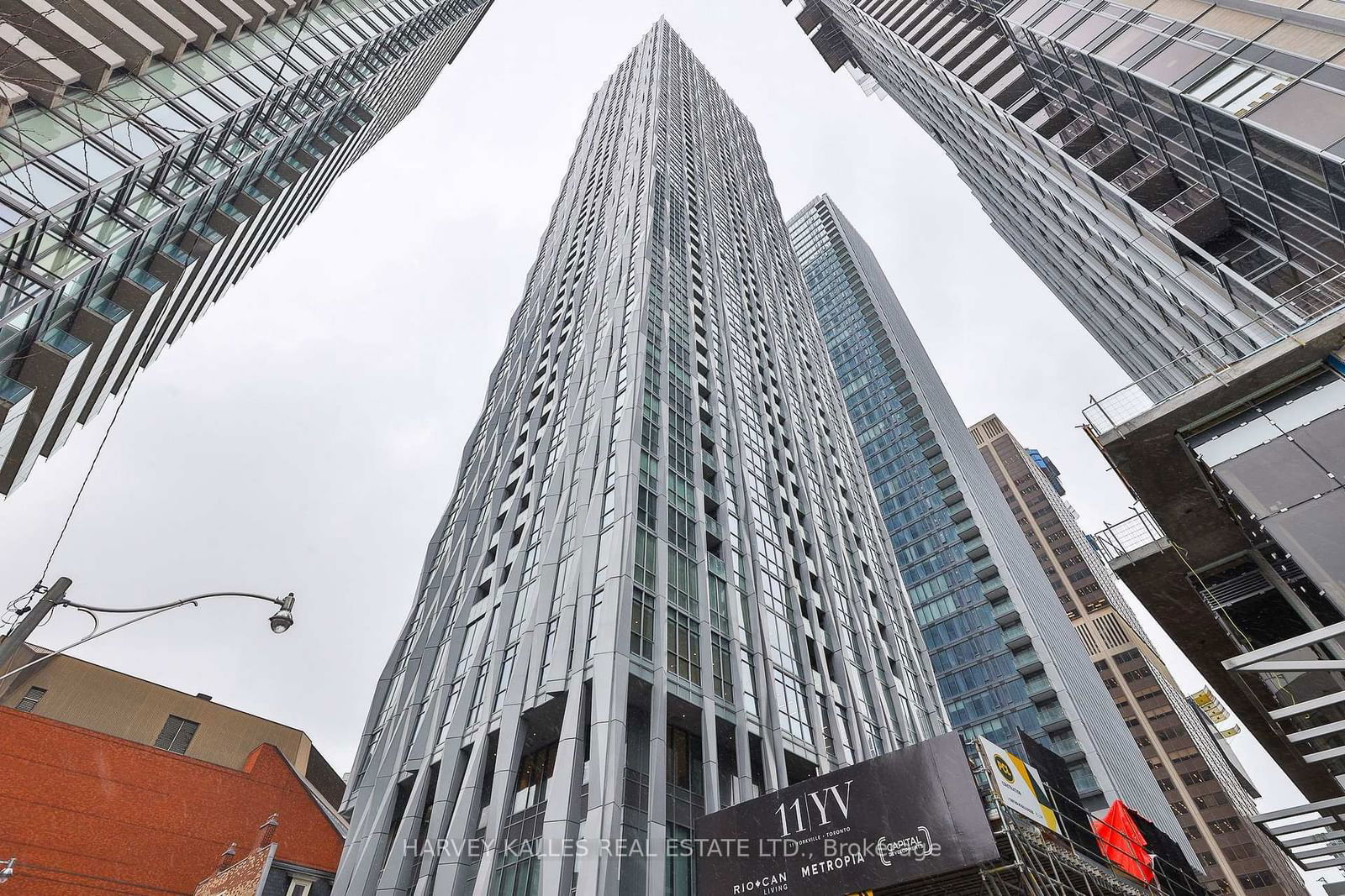 Condo for sale at 4503-1 Yorkville Avenue, Toronto, Annex, M4W 0B1 - MLS: C11984951