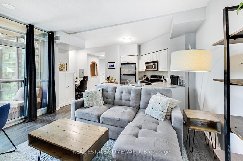 home for lease on 720-219 Fort York Boulevard