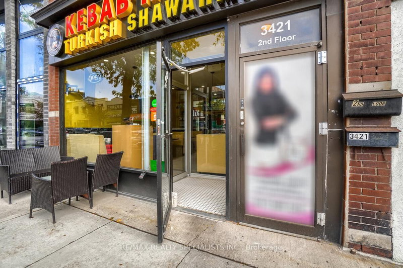 3421 Yonge St, Toronto, M4N 2N1 | Image 3