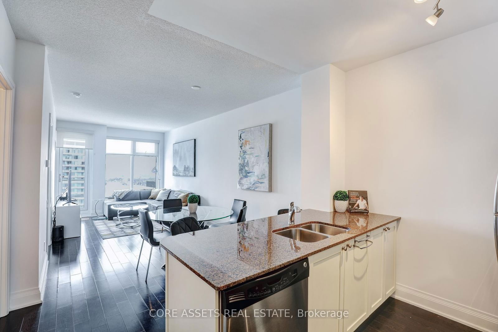 Condo for lease at 3712-2191 Yonge Street, Toronto, Mount Pleasant West, M4S 3H8 - MLS: C11985378