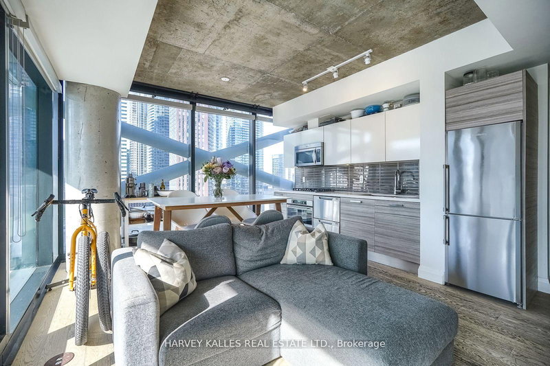 1507 - 224 King St W, Toronto, M5V 1H8 | Image 3