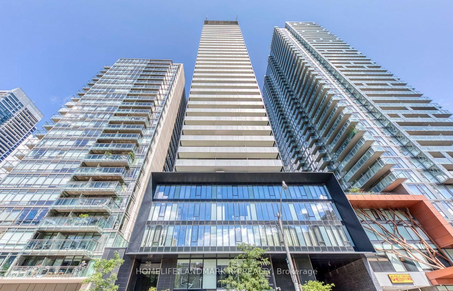 Condo for lease at 208-28 Wellesley Street, Toronto, Church-Yonge Corridor, M4Y 0C4 - MLS: C11985490