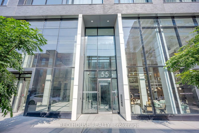 home for lease on 301-55 Ontario Street