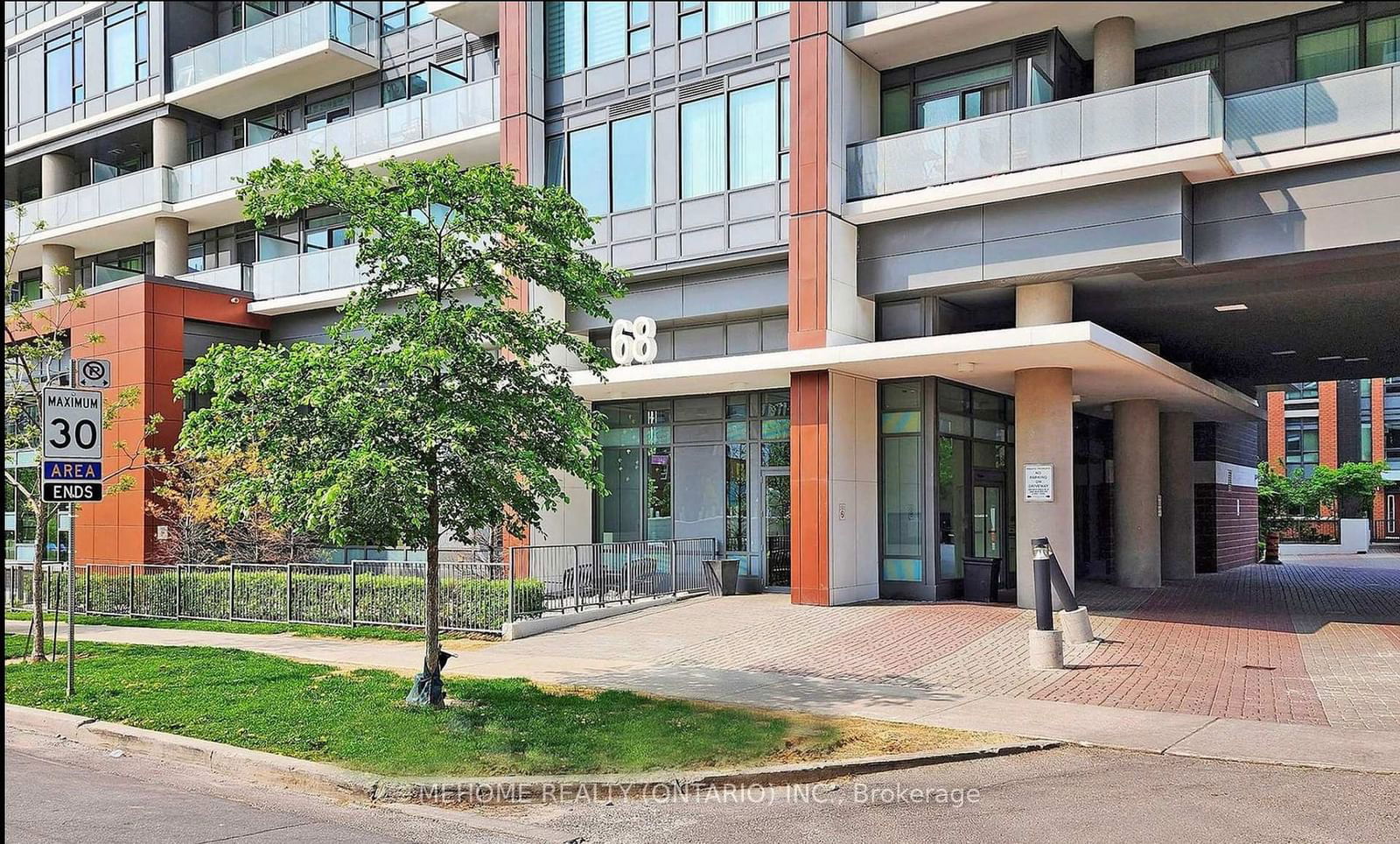 Condo for lease at 1711-68 Canterbury Place, Toronto, Willowdale West, M2N 2N1 - MLS: C11986419