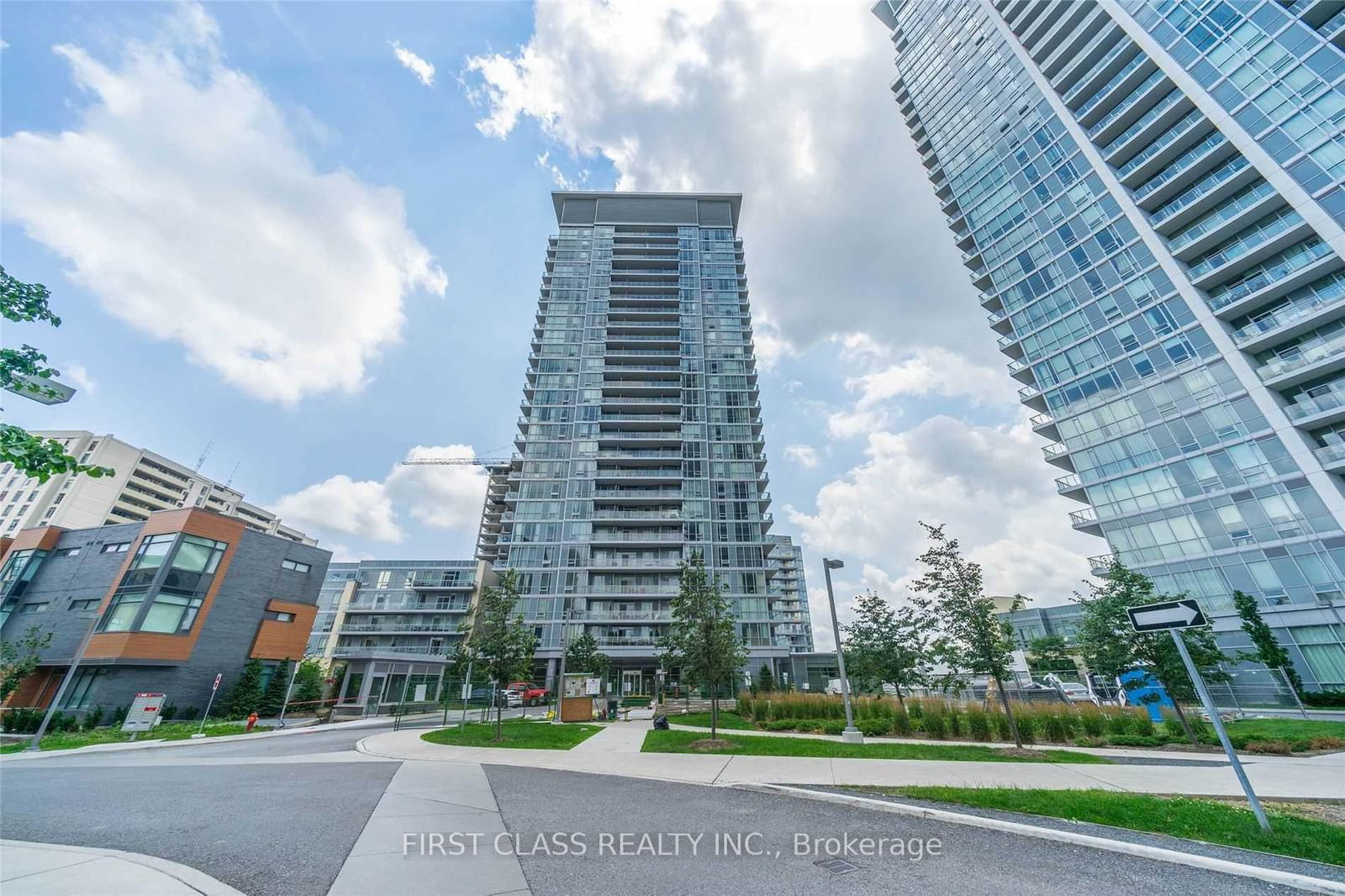 Condo for lease at 2307-62 Forest Manor Road, Toronto, Henry Farm, M2J 0B6 - MLS: C11986519