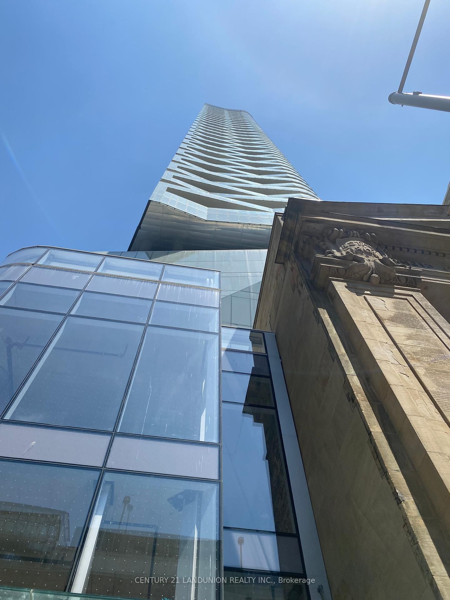 Condo for lease at 1604-197 Yonge Street, Toronto, Church-Yonge Corridor, M5B 1M4 - MLS: C11986551