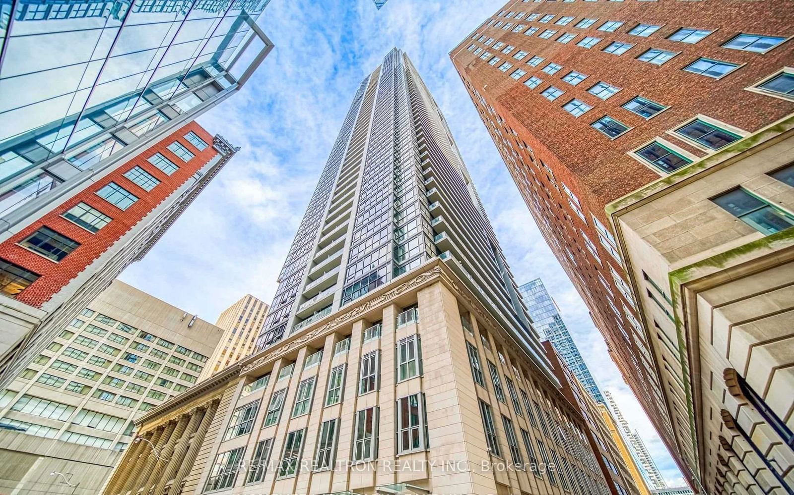 Condo for lease at 311-70 Temperance Street, Toronto, Bay Street Corridor, M5H 0B1 - MLS: C11986564