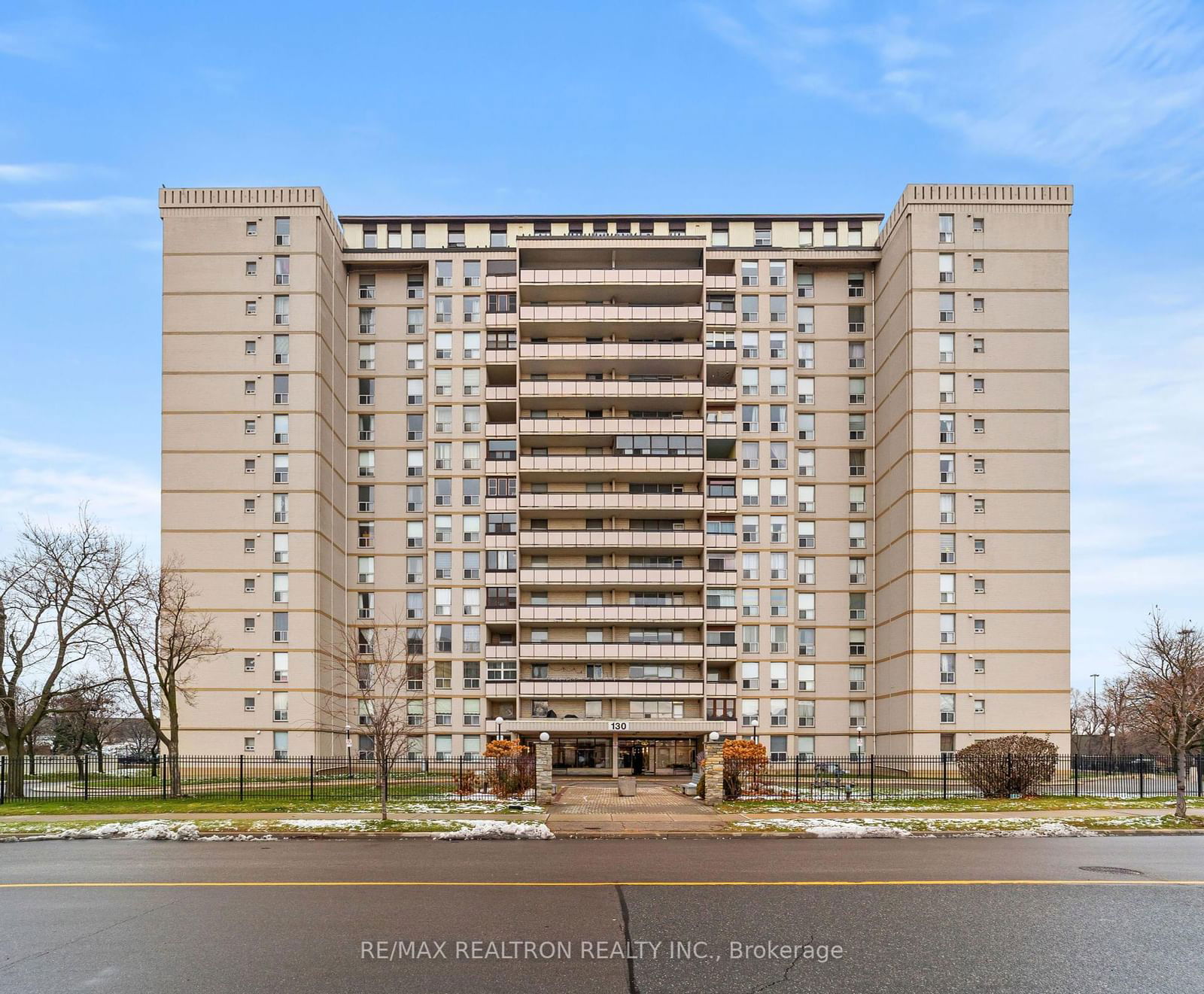 Condo for sale at 1501-130 Neptune Drive, Toronto, Englemount-Lawrence, M6A 1X5 - MLS: C11986721