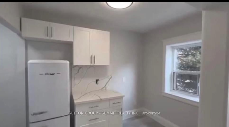 Condo leased at 202-98 Vaughan Road, Toronto, Humewood-Cedarvale, M6C 2M1 - MLS: C11986991