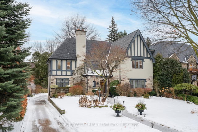 17 Robinwood Avenue