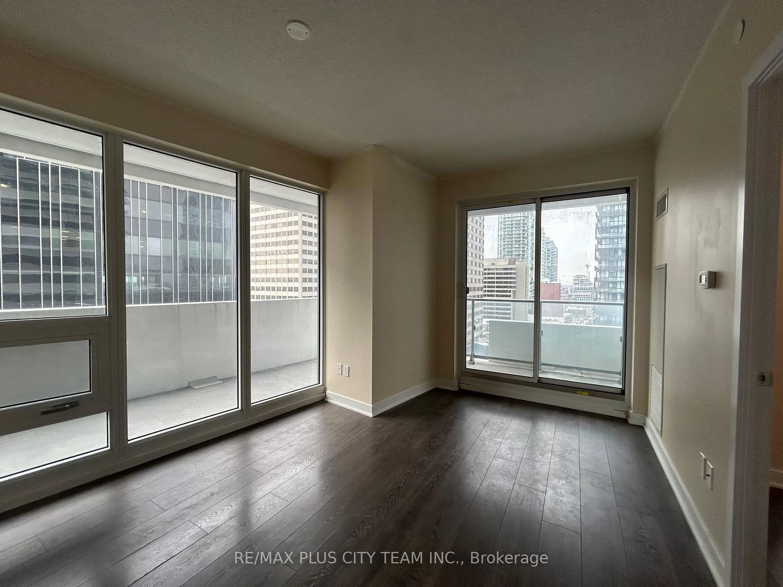 Condo for lease at 1309-2221 Yonge Street, Toronto, Mount Pleasant West, M4S 2B4 - MLS: C11987190