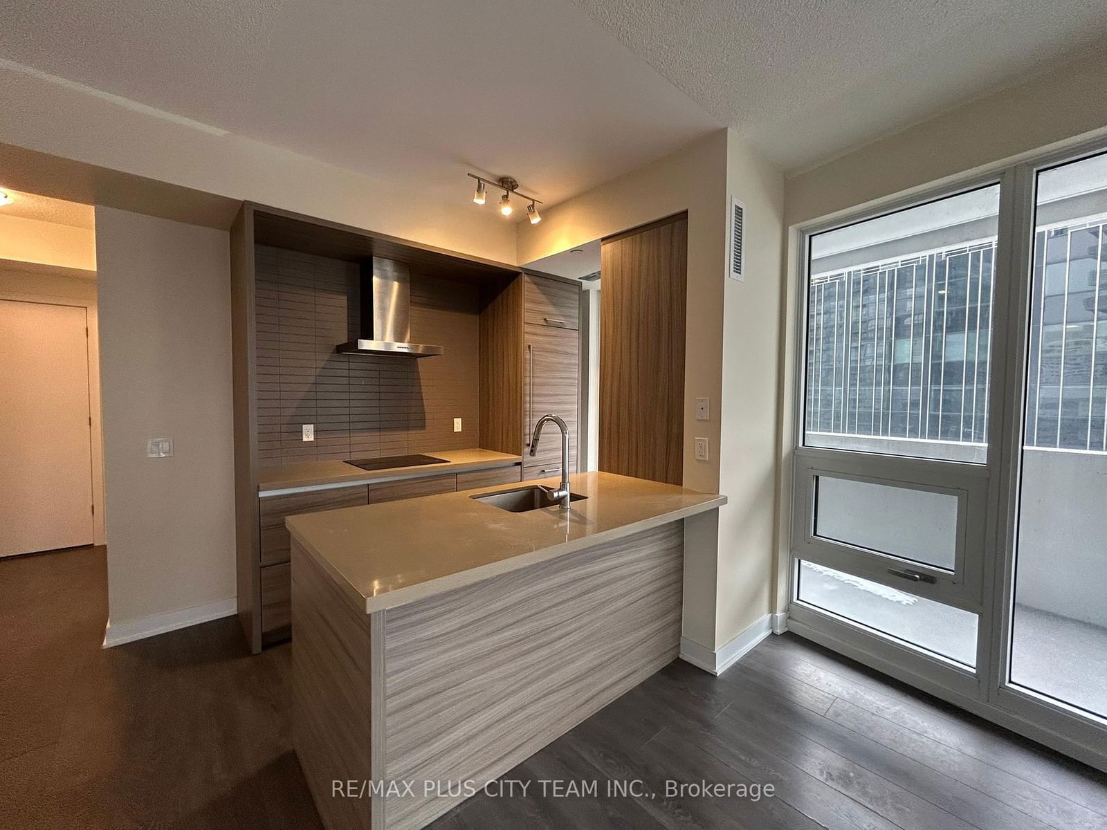 Condo for lease at 1309-2221 Yonge Street, Toronto, Mount Pleasant West, M4S 2B4 - MLS: C11987190