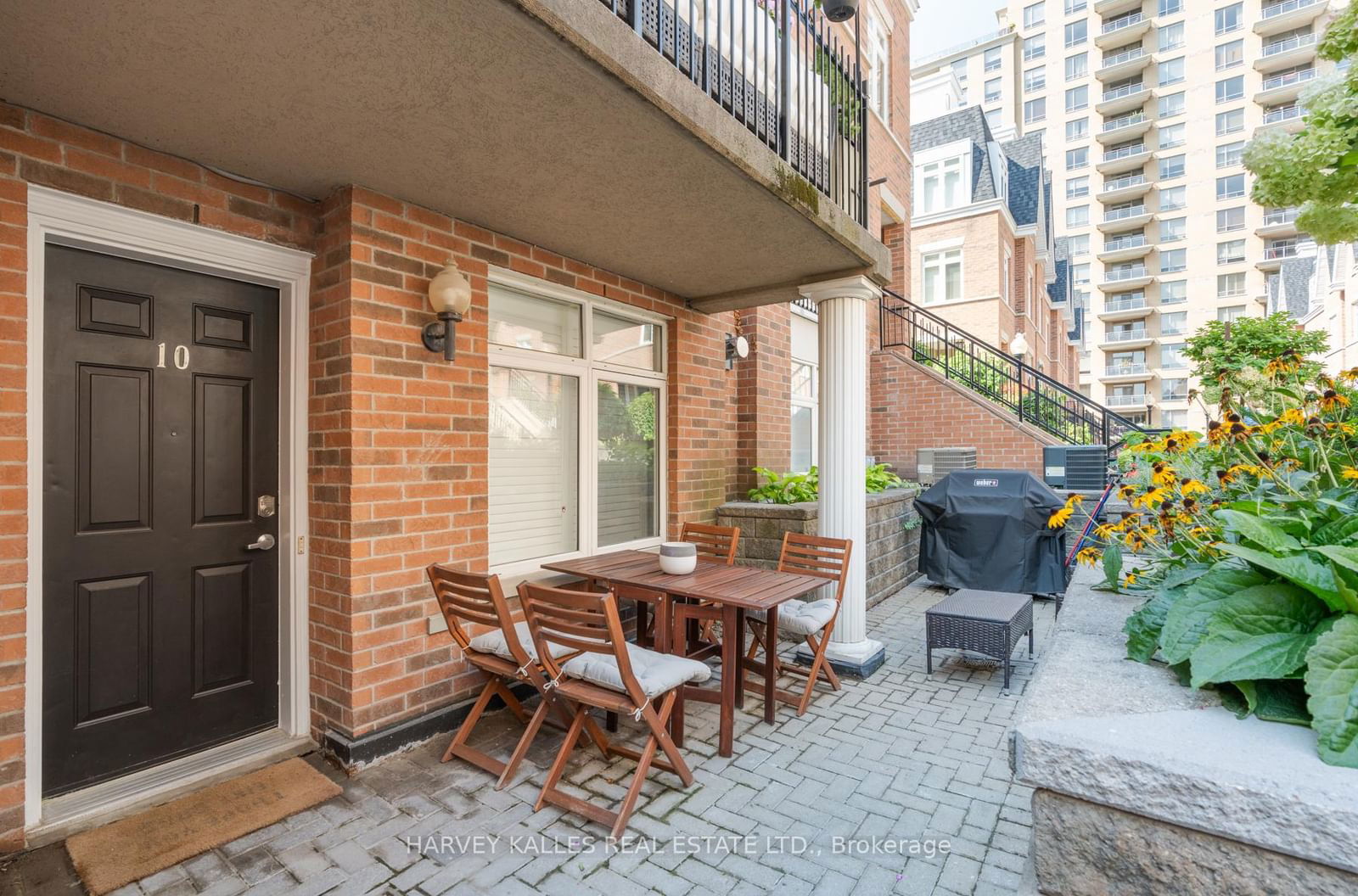 Townhouse for sale at 10-85 Lillian Street, Toronto, Mount Pleasant West, M4S 2H7 - MLS: C11987270