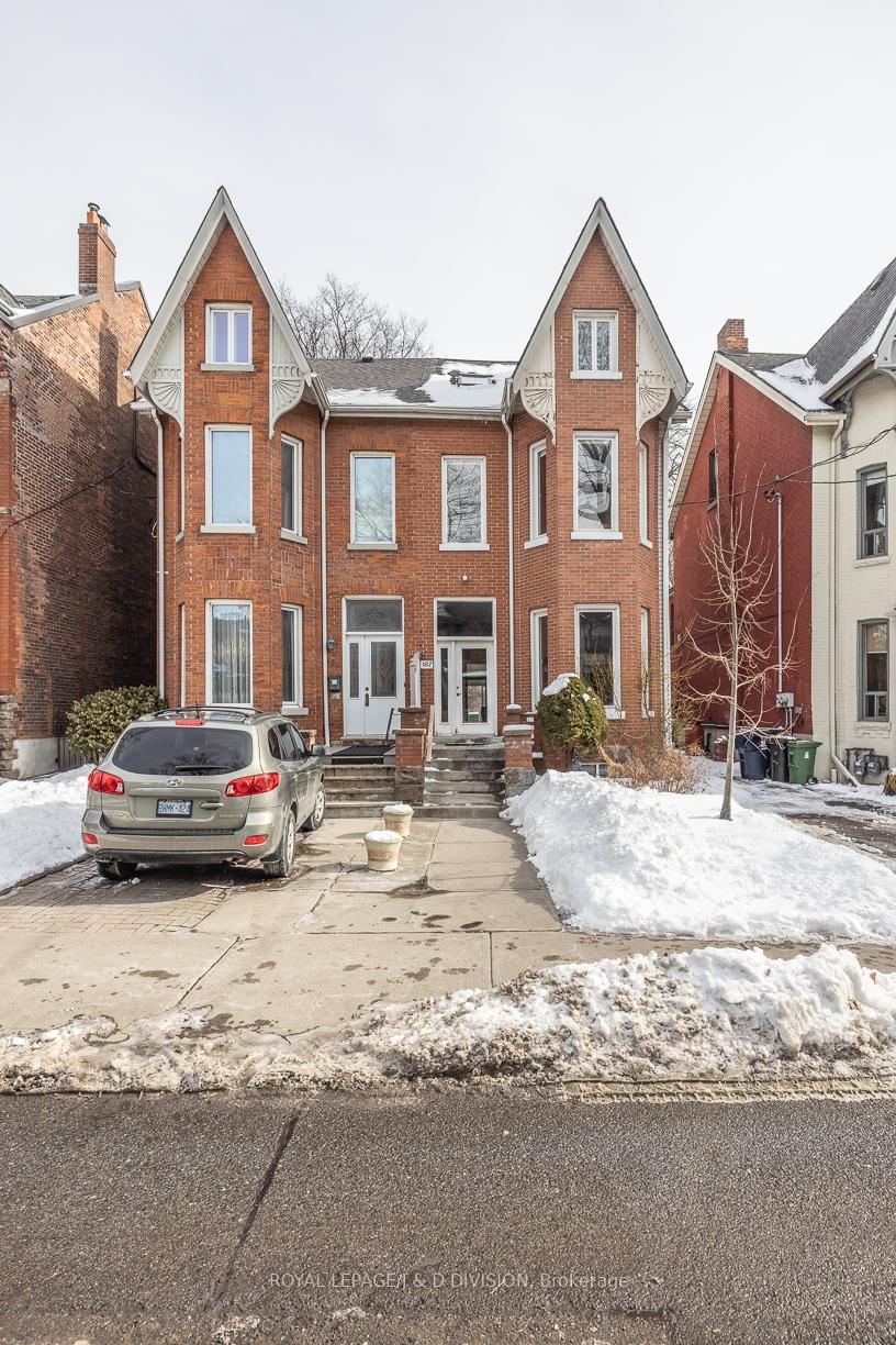 Semi-Detached House sold at 187 Crawford Street, Toronto, Trinity-Bellwoods, M6J 2V5 - MLS: C11987310