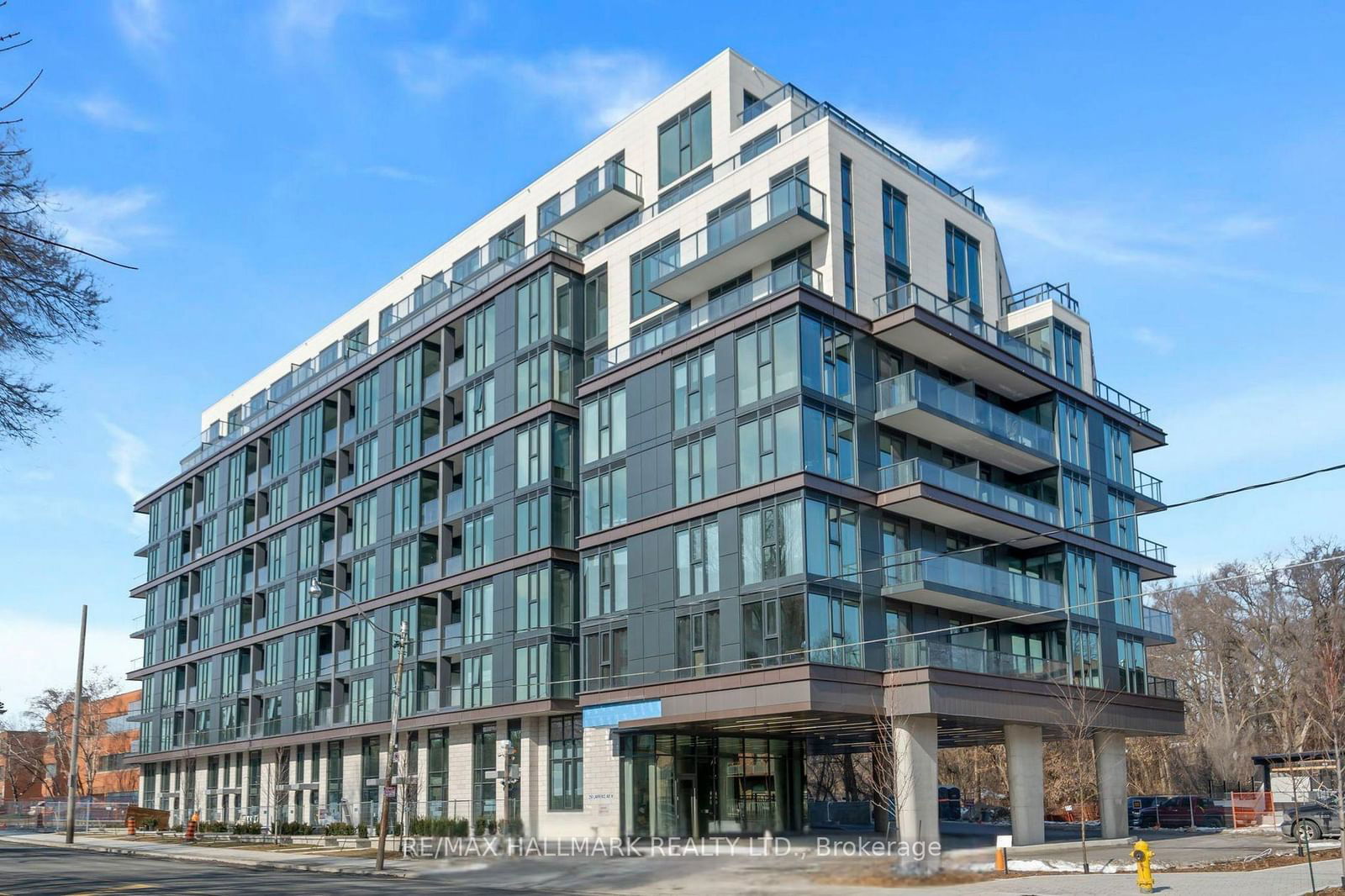 Condo for lease at 407-250 Lawrence Avenue, Toronto, Lawrence Park South, M5M 1B2 - MLS: C11987405