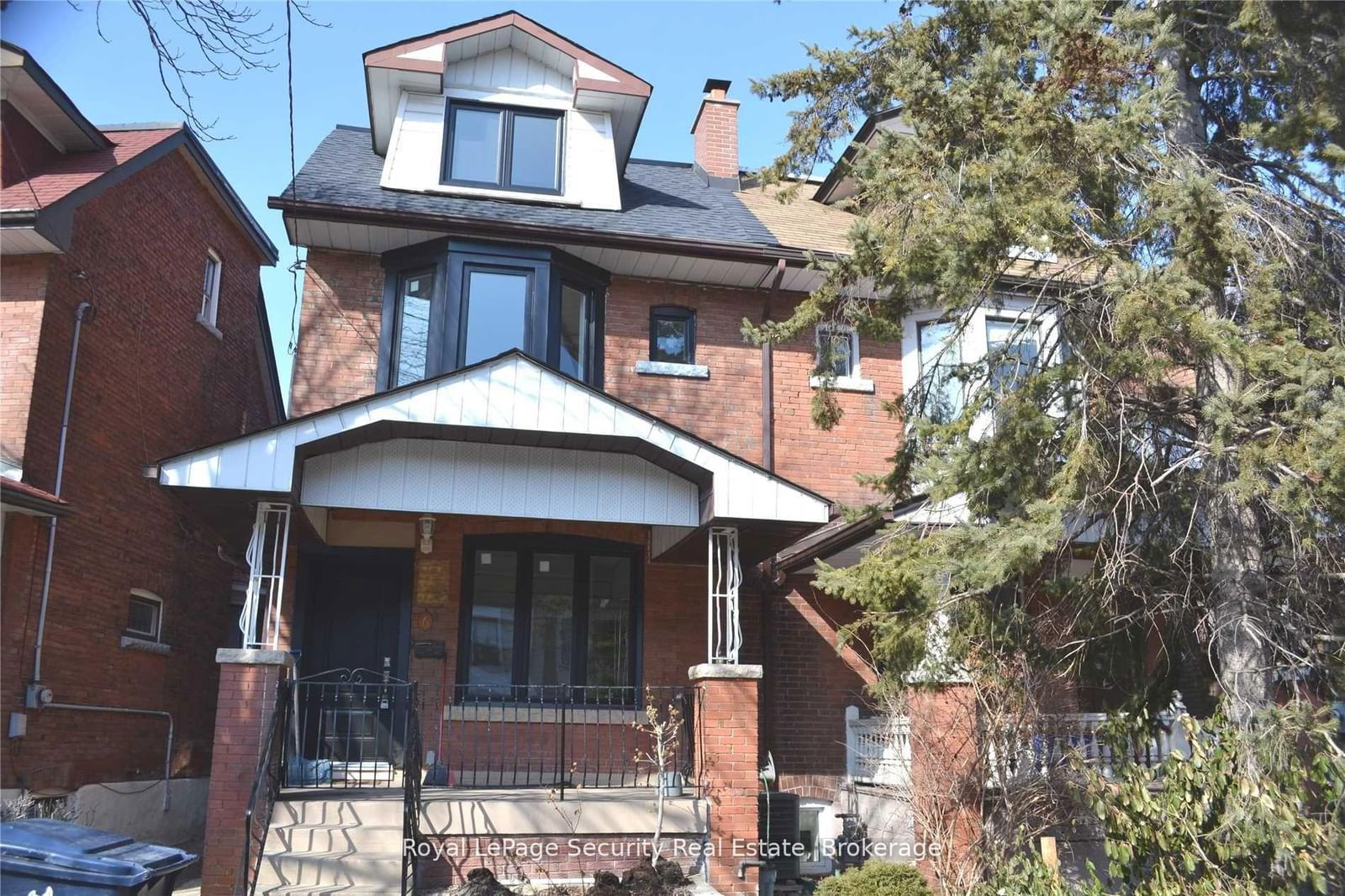 Semi-Detached House for lease at Main-6 Rusholme Park Crescent, Toronto, Little Portugal, M6J 2C9 - MLS: C11987708