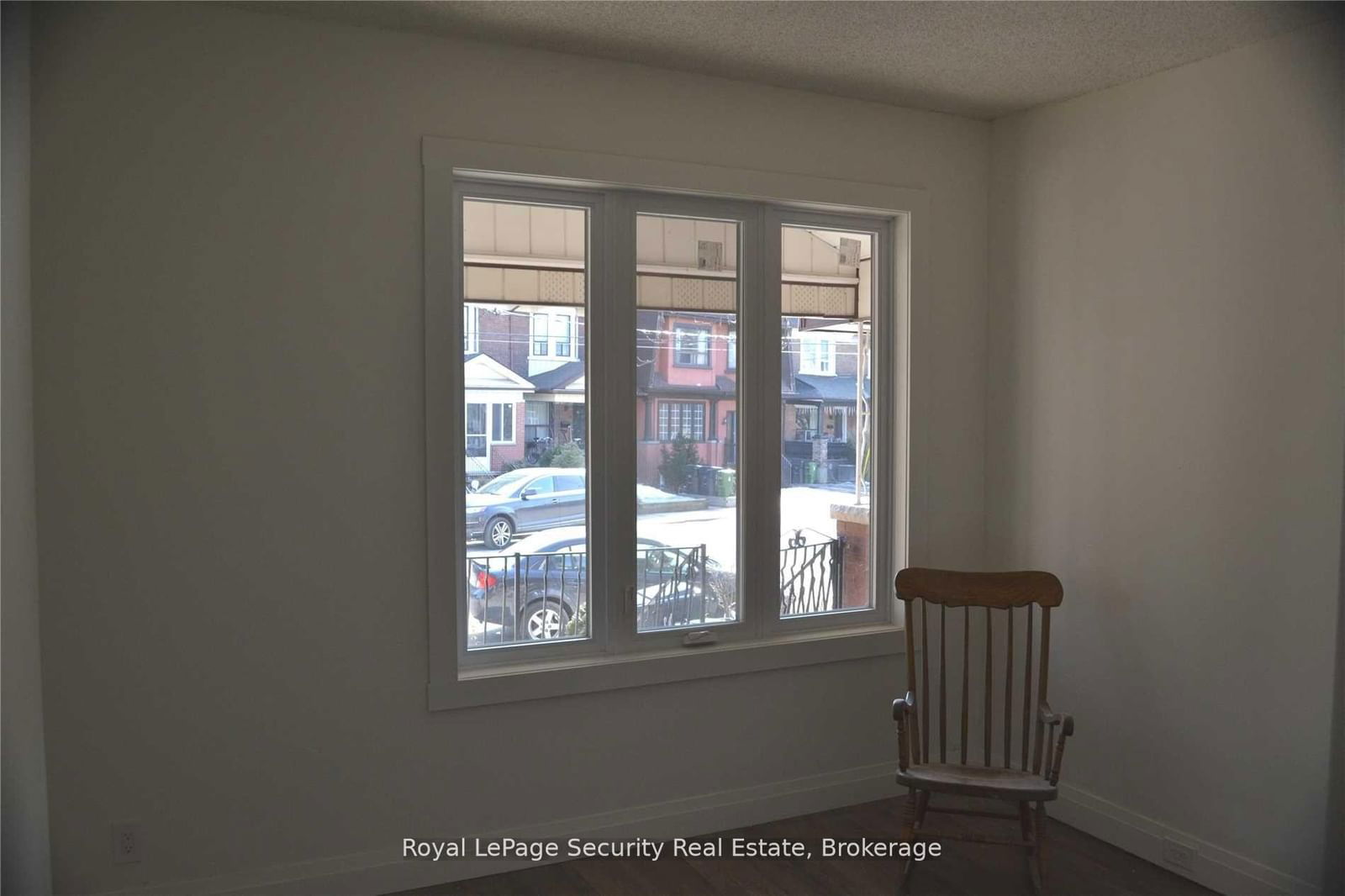 Semi-Detached House for lease at Main-6 Rusholme Park Crescent, Toronto, Little Portugal, M6J 2C9 - MLS: C11987708