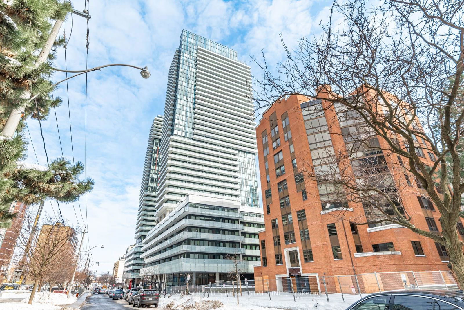 Condo for sale at 633-161 Roehampton Avenue, Toronto, Mount Pleasant West, M4P 1P9 - MLS: C11987833