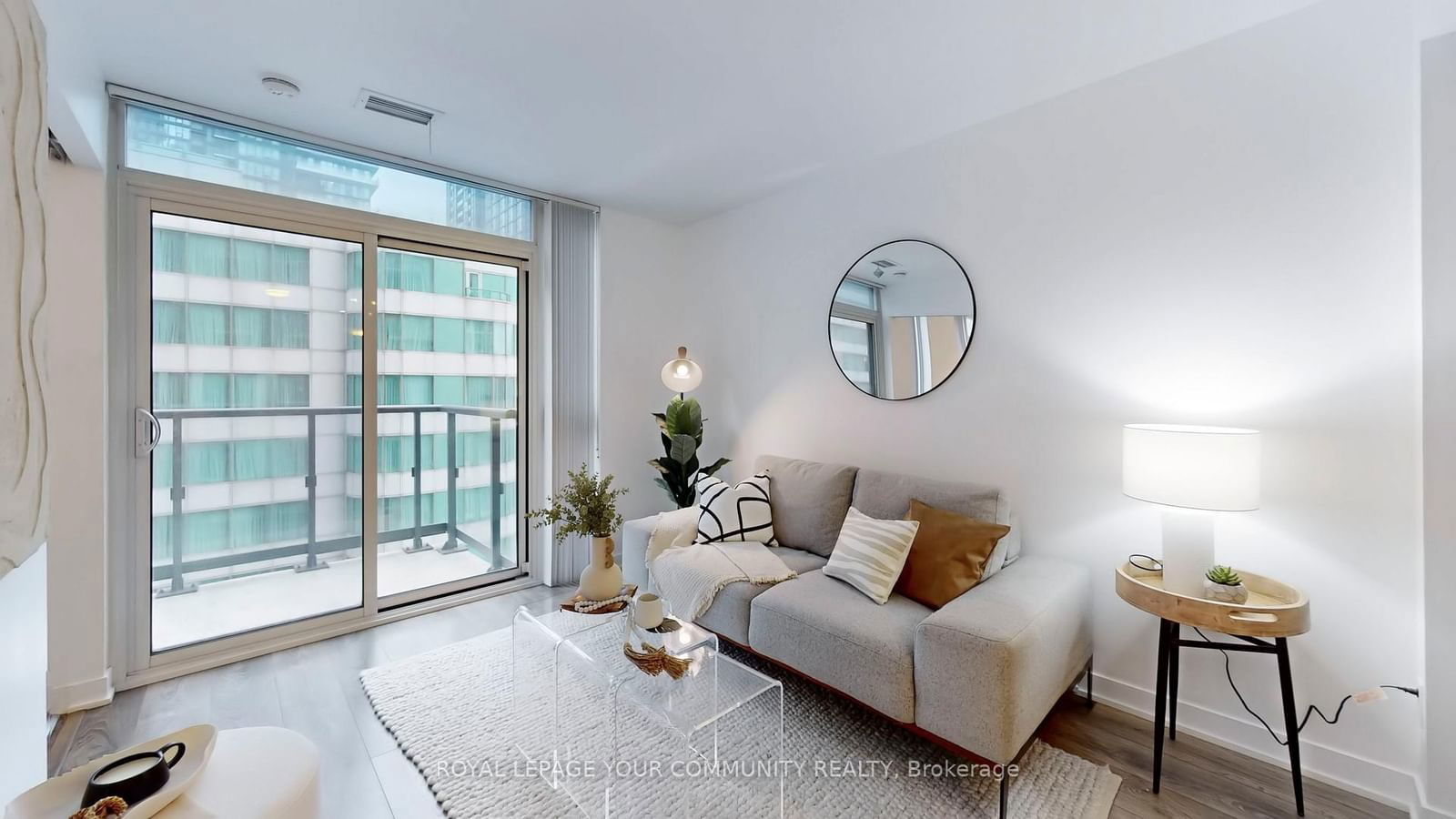 Condo for lease at 1517-87 Peter Street, Toronto, Waterfront Communities C1, M5V 0P1 - MLS: C11988032