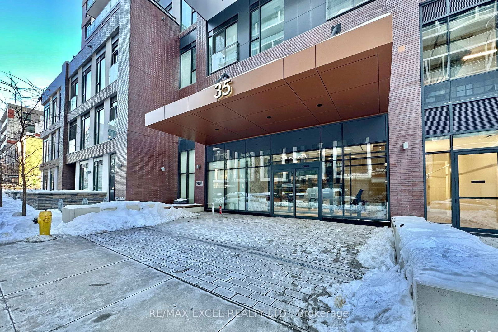 Condo sold at 818-35 Tubman Avenue, Toronto, Regent Park, M5A 0T1 - MLS: C11988510