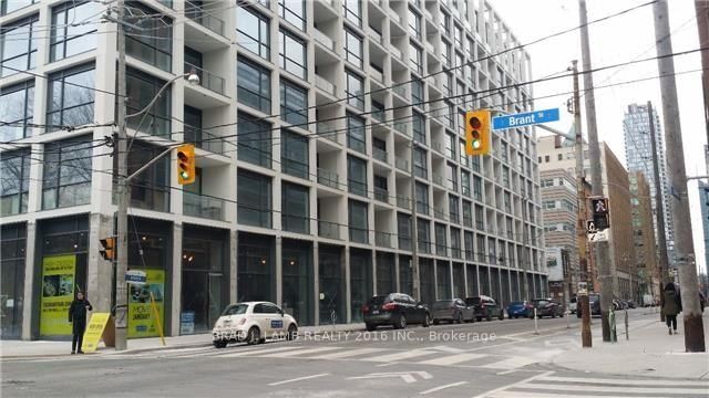 Condo for lease at 618-39 Brant Street, Toronto, Waterfront Communities C1, M5V 0M8 - MLS: C11988951