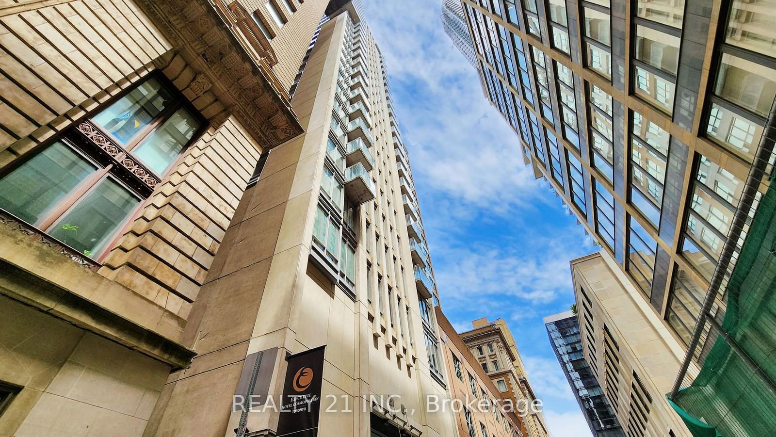 Condo for sale at 2505-8 Colborne Street, Toronto, Church-Yonge Corridor, M5E 1E1 - MLS: C11989111