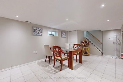 30 Paperbirch Dr, Toronto - Banbury-Don Mills image-0-4