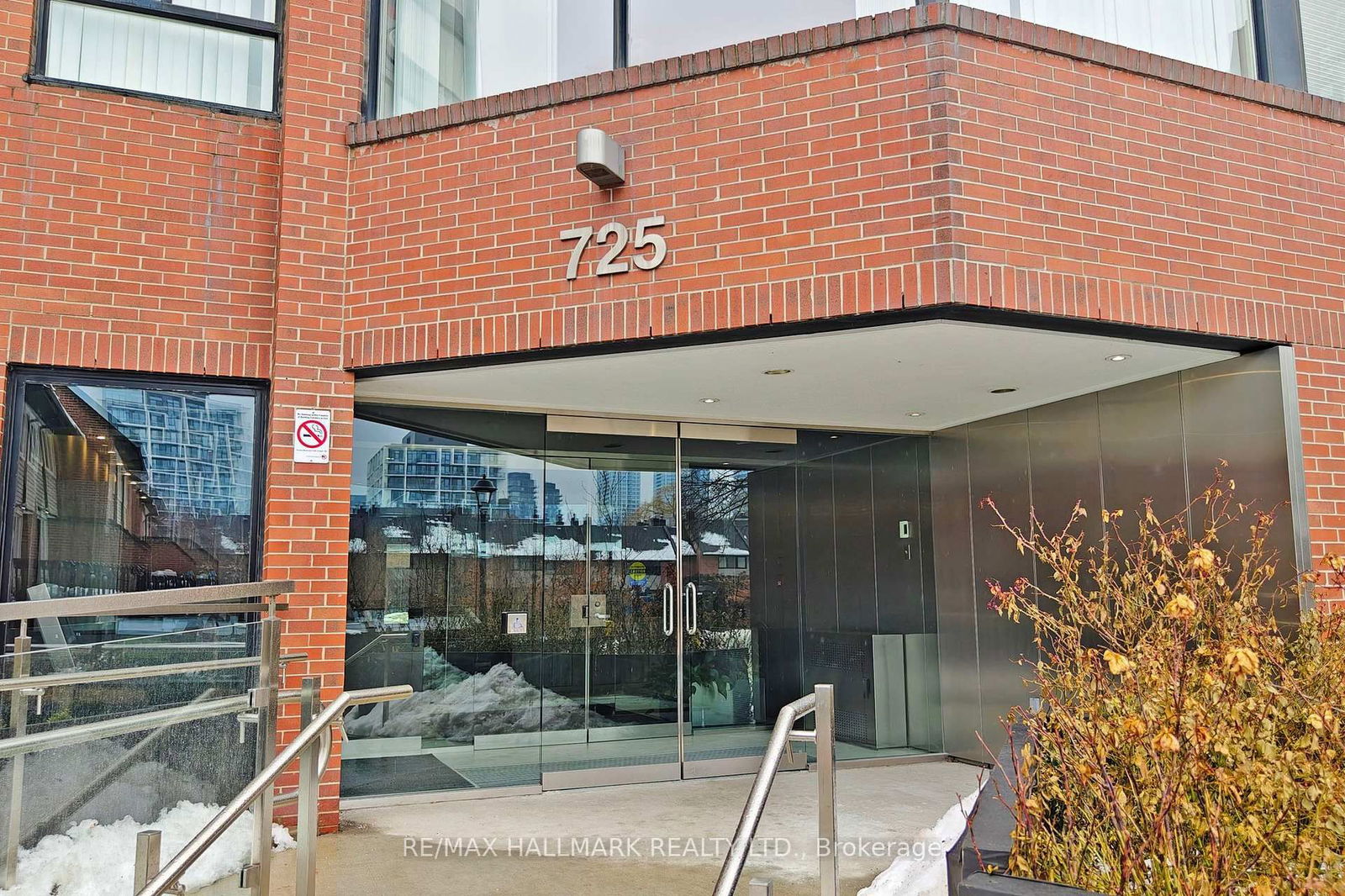 Condo leased at 311-725 King Street, Toronto, Niagara, M5V 2W9 - MLS: C11989272