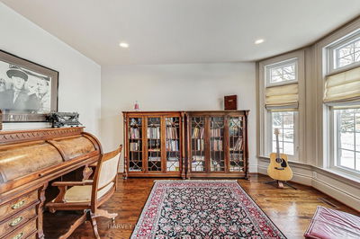 34 Bowring Walk, Toronto - Clanton Park image-0-3