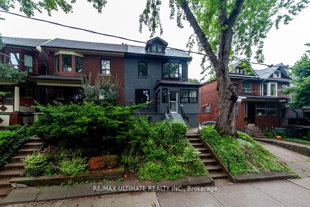 Semi-Detached House for sale at 421 Grace Street, Toronto, Palmerston-Little Italy, M6G 3A8 - MLS: C11989693