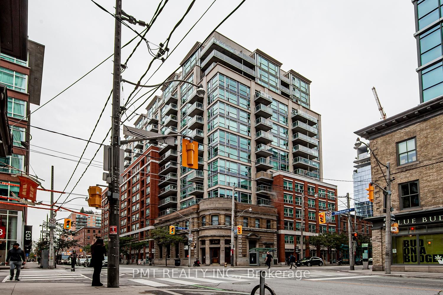 Condo for lease at 1403-230 King Street, Toronto, Moss Park, M5K 1K5 - MLS: C11990158