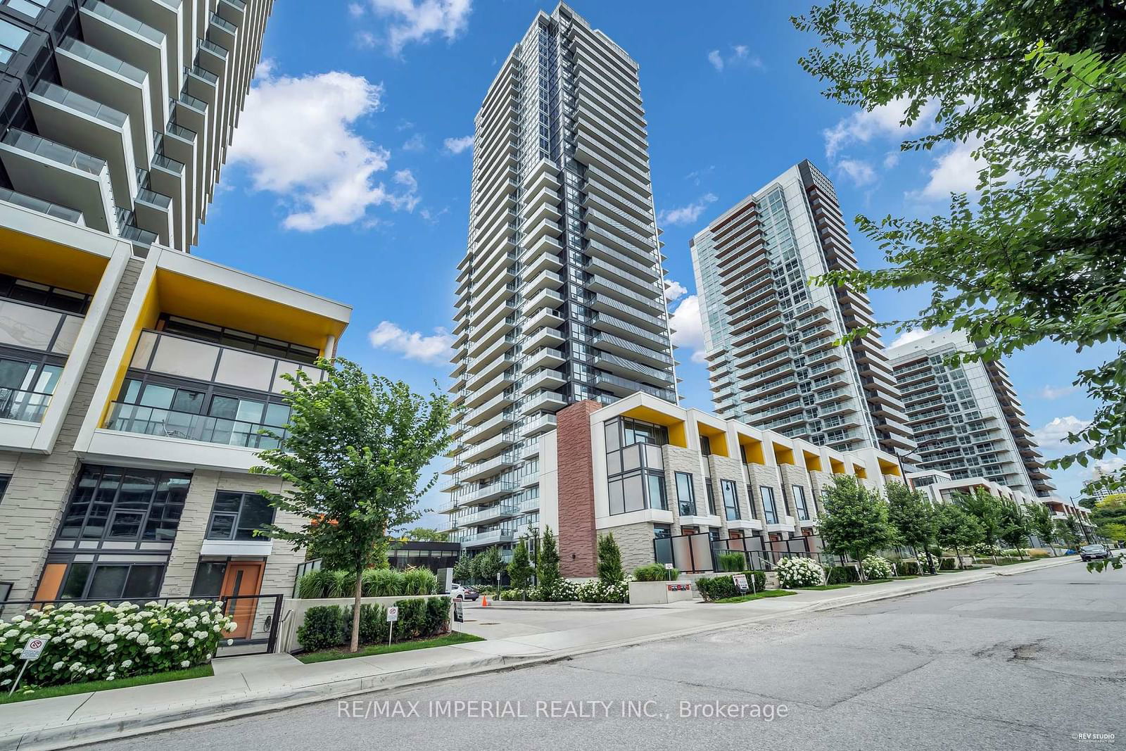 Condo for sale at 1806-85 Mcmahon Drive, Toronto, Bayview Village, M2K 0H1 - MLS: C11990234