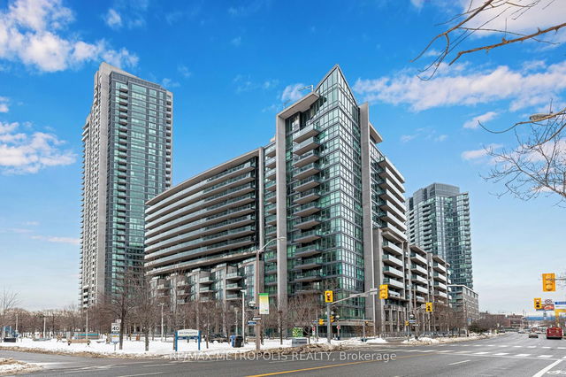 678 - 209 Fort York Boulevard