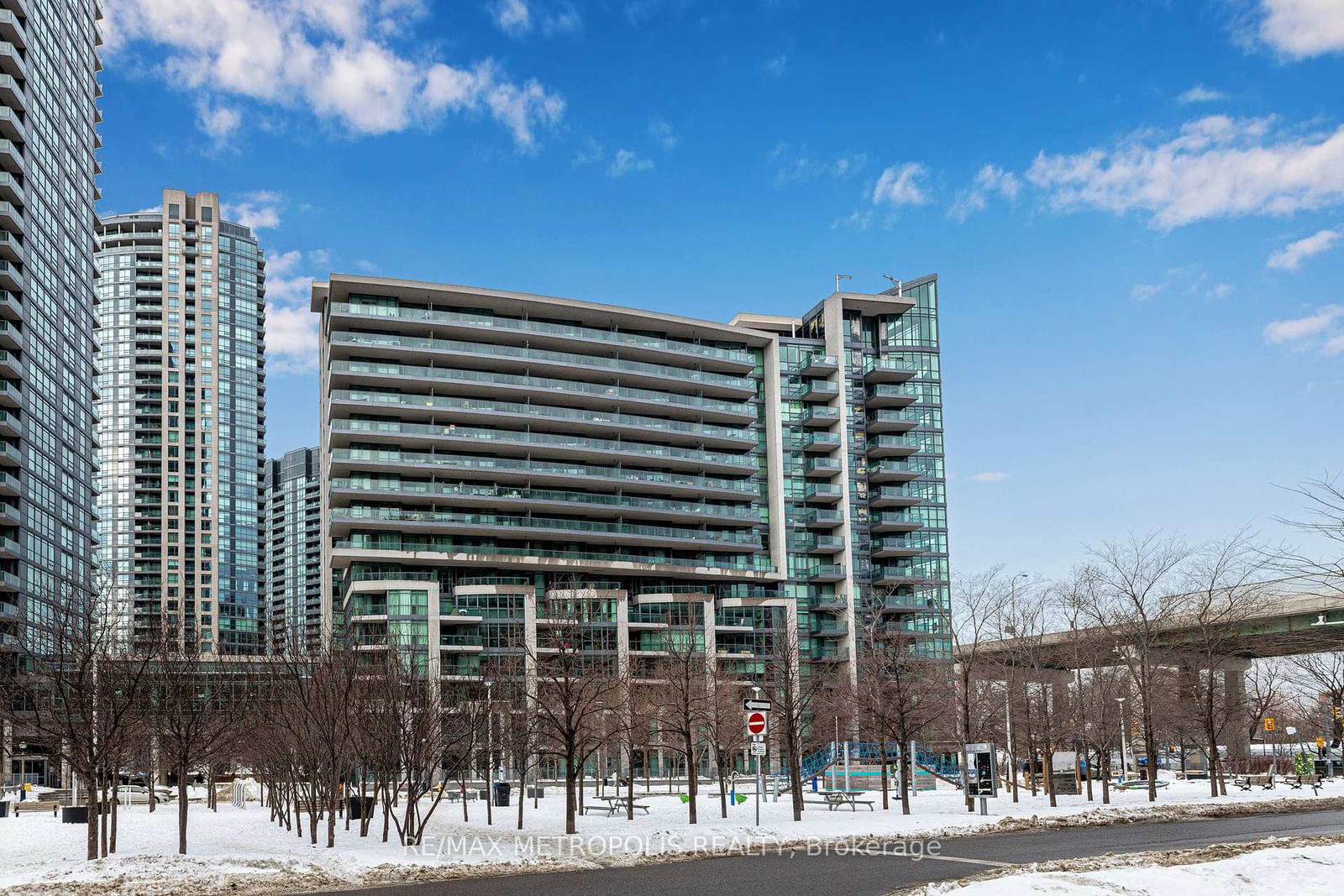 Condo for sale at 678-209 Fort York Boulevard, Toronto, Niagara, M5V 4A1 - MLS: C11990282