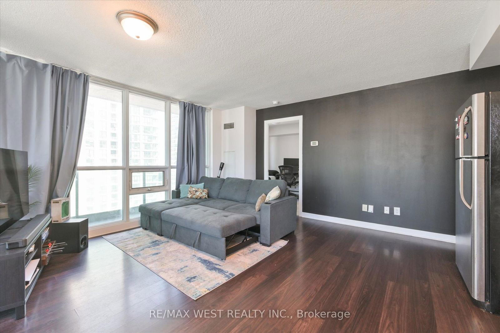 Condo for sale at 1504-33 Bay Street, Toronto, Waterfront Communities C1, M5J 2Z3 - MLS: C11990337