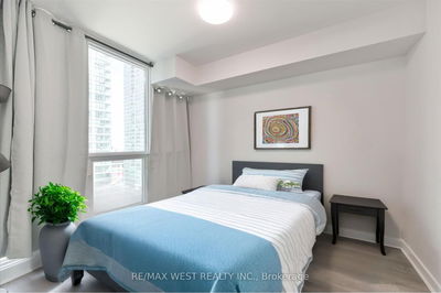 Unit 1504 — 33 Bay St, Toronto - Waterfront Communities C1 image-0-4