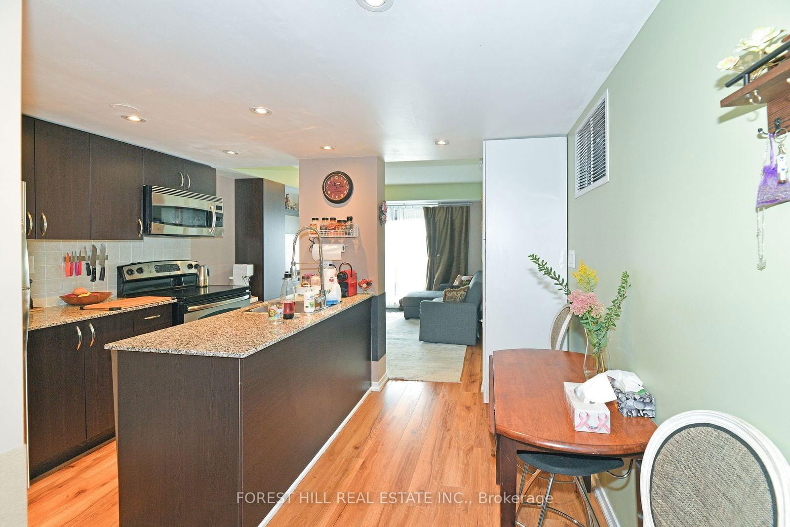 Condo for sale at 505-801 Sheppard Avenue, Toronto, Clanton Park, M3H 2T3 - MLS: C11990689