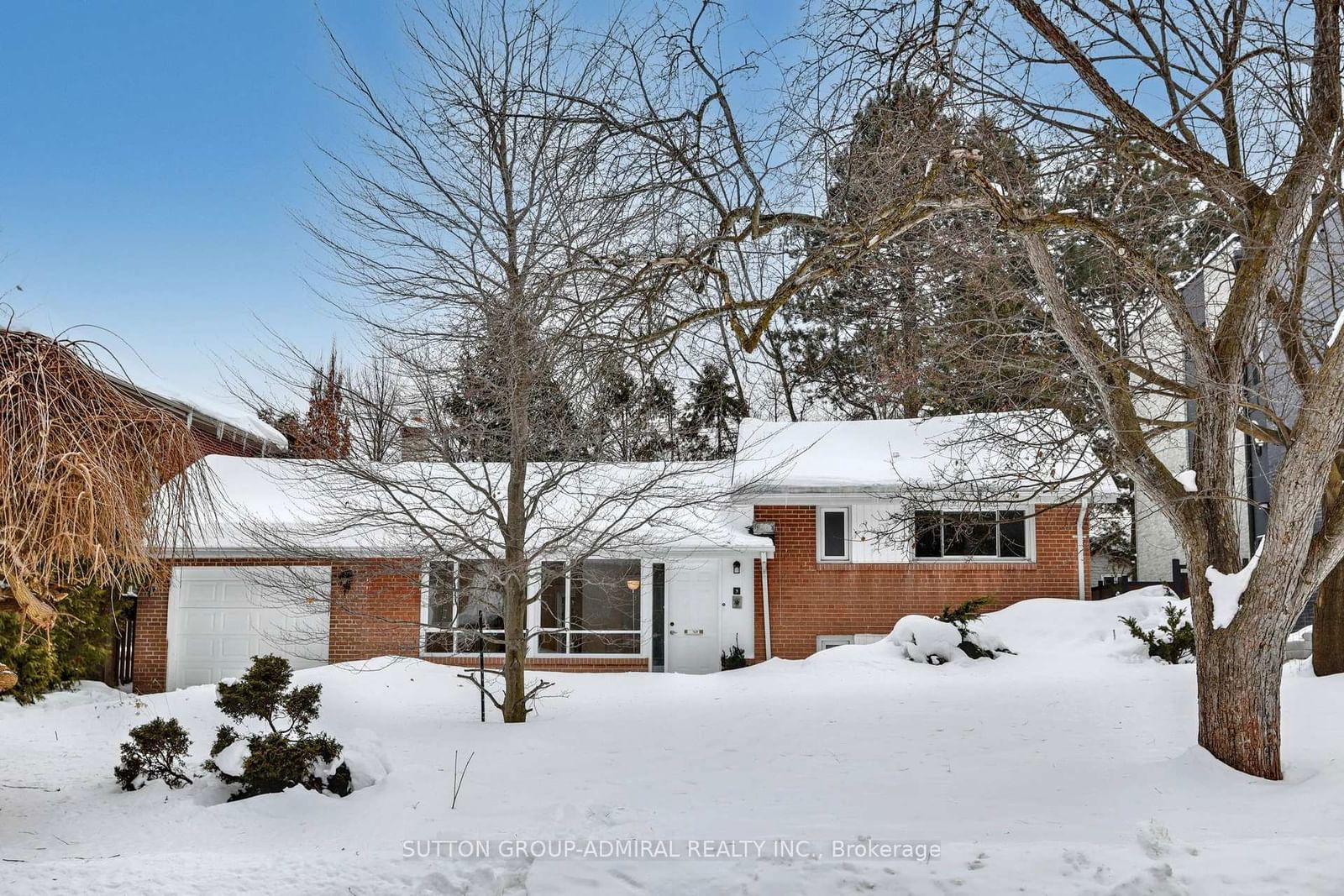 Detached House for sale at 9 Southwell Drive, Toronto, Banbury-Don Mills, M3B 2N6 - MLS: C11991107