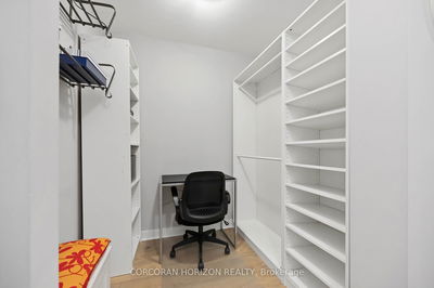 Unit 906 — 397 Front St, Toronto - Waterfront Communities C1 image-0-2