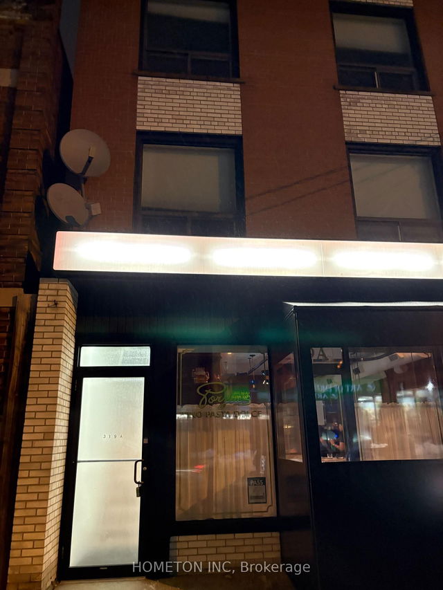 upper Front - 319A Oakwood Avenue