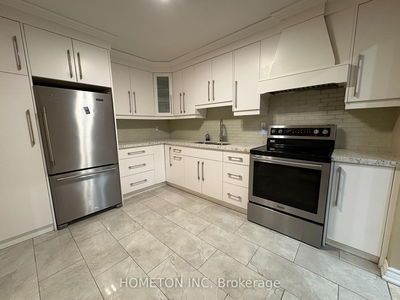 Unit upper Front — 319A Oakwood Ave, Toronto - Oakwood Village image-0-3