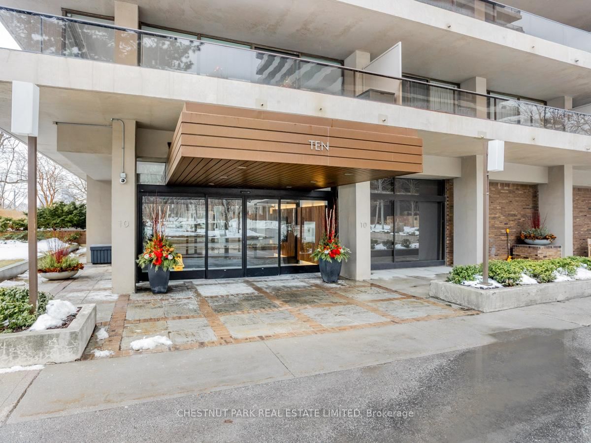 Condo for sale at 606-10 Avoca Avenue, Toronto, Rosedale-Moore Park, M4T 2B7 - MLS: C11991222