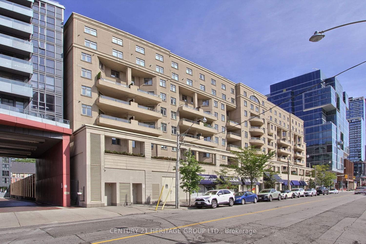 Condo for sale at PH6-550 Front Street, Toronto, Waterfront Communities C1, M5V 3N5 - MLS: C11991246