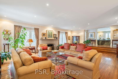 13 Old Forest Hill Rd, Toronto - Forest Hill South image-0-2