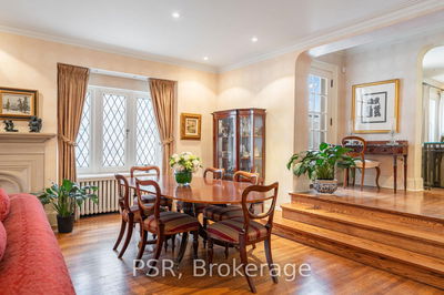 13 Old Forest Hill Rd, Toronto - Forest Hill South image-0-3