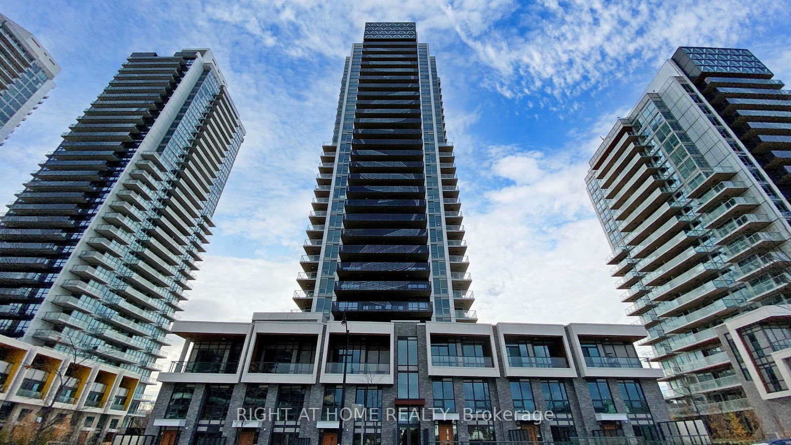 Condo for sale at 2307-27 McMahon Drive, Toronto, Bayview Village, M2K 0J2 - MLS: C11991541