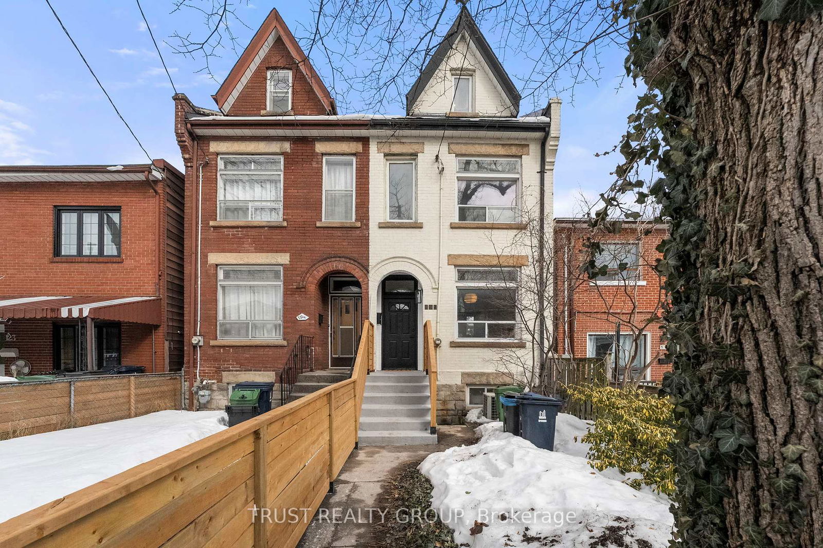 Semi-Detached House for sale at 121 Palmerston Avenue, Toronto, Trinity-Bellwoods, M6J 2J2 - MLS: C11991657