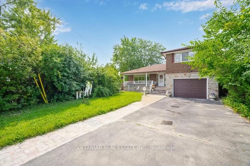 Detached House for sale at 14 Axsmith Crescent, Toronto, Don Valley Village, M2J 3K3 - MLS: C11991785