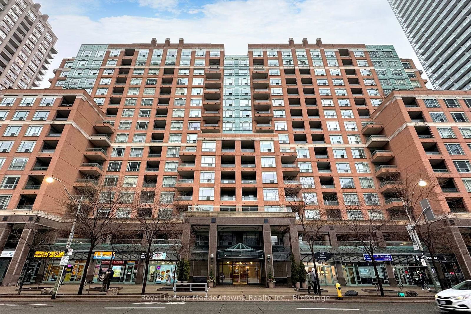 Condo for lease at 912-887 Bay Street, Toronto, Bay Street Corridor, M5S 3K4 - MLS: C11991925